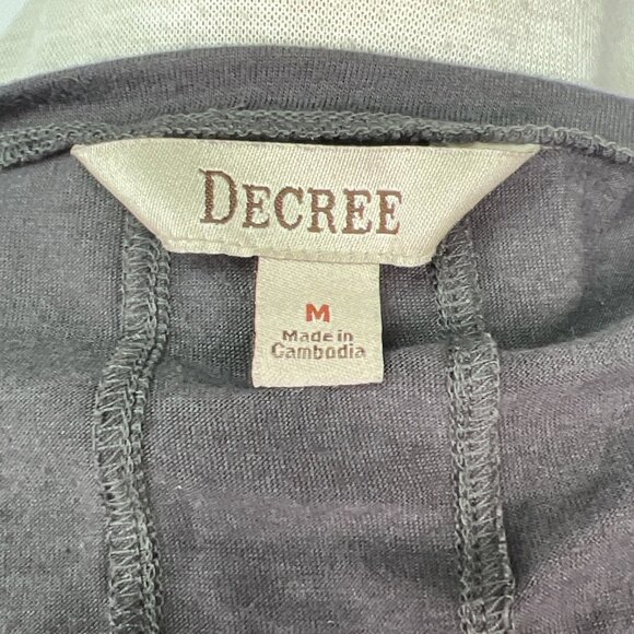 Decree M T-Shirt Short Sleeve Floral Sz Medium Flowers In Bloom Top Shirt Heart - Picture 6 of 7